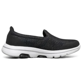 Go Walk 5 Slip-on Ayakkabı “Siyah Beyaz”