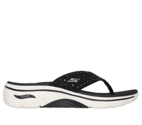 Go Walk Arch Fit 2.0 Sandalet – Claire