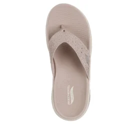 Go Walk Arch Fit 2.0 Sandalet – Claire
