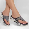 Go Walk Arch Fit 2.0 Sandalet – Resort Day