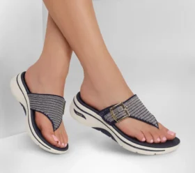 Go Walk Arch Fit 2.0 Sandalet – Resort Day