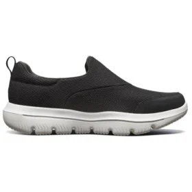 Go Walk Evolution Ultra Koşu Ayakkabısı Siyah