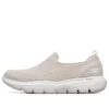 Go Walk Evolution Ultra Low-Top Beyaz