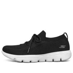 Go Walk Evolution Ultra “Siyah ve Beyaz”