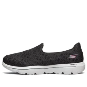Go Walk Evolution Ultra Slip-on “Siyah Beyaz”