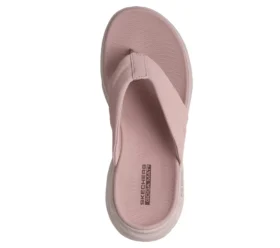 Max Cushioning Glide-Step Sandalet – Audra