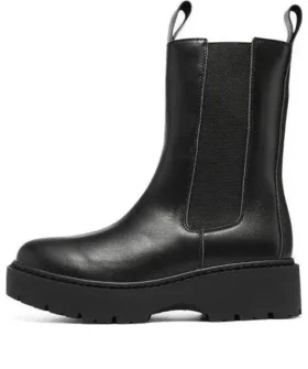 Orta Boy Slip-on Ayakkabı “Siyah”
