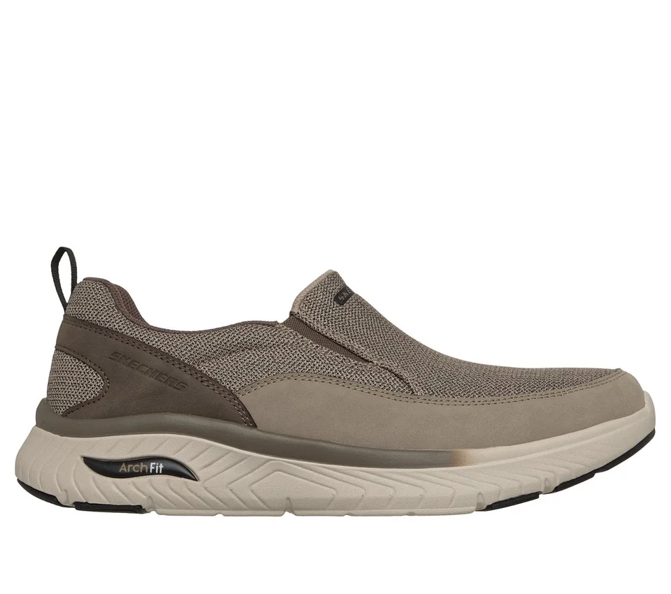Relaxed Fit: Arch Fit Crosser – Virgil Relaxed Fit: Arch Fit Crosser – Virgil