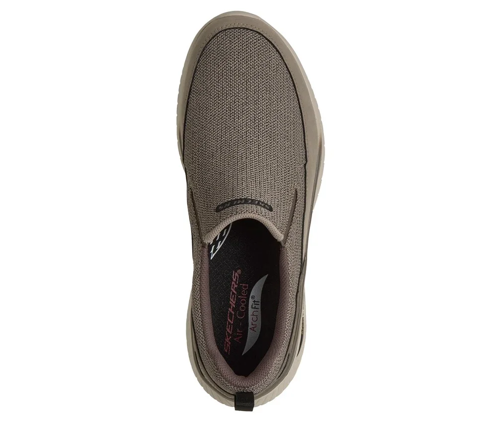 Relaxed Fit: Arch Fit Crosser – Virgil Relaxed Fit: Arch Fit Crosser – Virgil