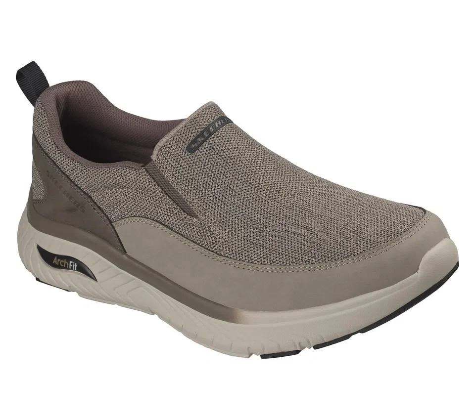 Relaxed Fit: Arch Fit Crosser – Virgil Relaxed Fit: Arch Fit Crosser – Virgil