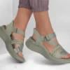 Skechers Slip-ins: Max Cushioning Elite 2.0 Sandalet – Emery Skechers Slip-ins: Max Cushioning Elite 2.0 Sandalet – Emery