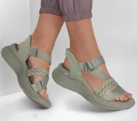 Skechers Slip-ins: Max Cushioning Elite 2.0 Sandalet – Emery
