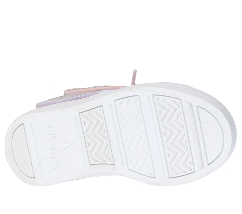 Twinkle Toes: Twi-Lites 2.0 – Rüya Gibi Kanatlar Twinkle Toes: Twi-Lites 2.0 – Rüya Gibi Kanatlar